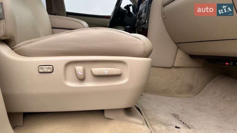 Позашляховик / Кросовер Lexus LX 2008 в Івано-Франківську