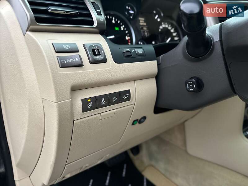 Внедорожник / Кроссовер Lexus LX 2010 в Киеве фото 46 Внедорожник / Кроссовер Lexus LX 2010 в Киеве