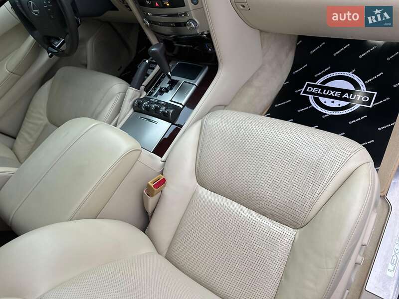 Внедорожник / Кроссовер Lexus LX 2010 в Киеве фото 65 Внедорожник / Кроссовер Lexus LX 2010 в Киеве