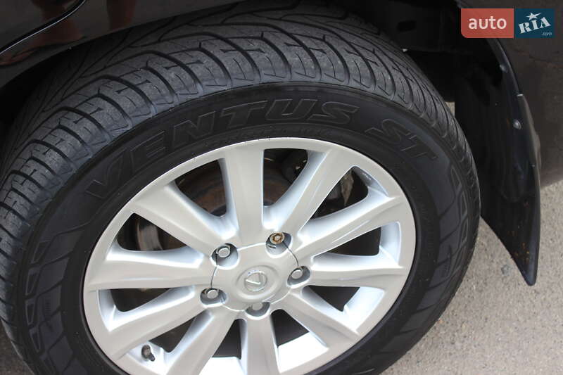 Внедорожник / Кроссовер Lexus LX 2010 в Днепре