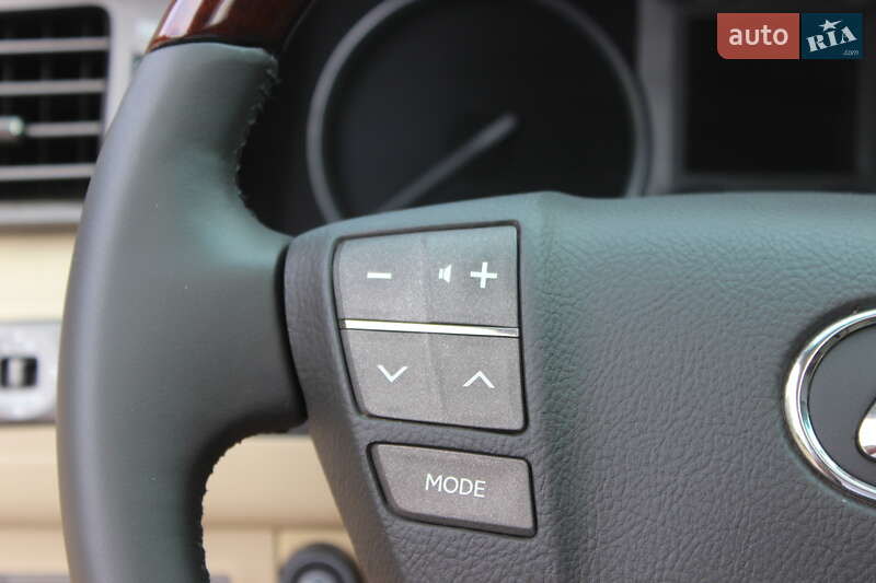 Внедорожник / Кроссовер Lexus LX 2010 в Днепре