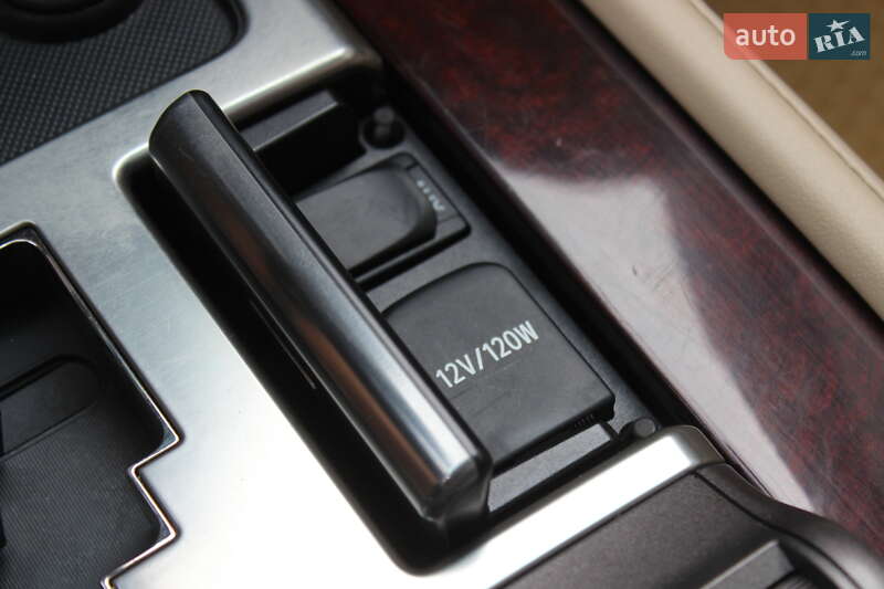 Внедорожник / Кроссовер Lexus LX 2010 в Днепре