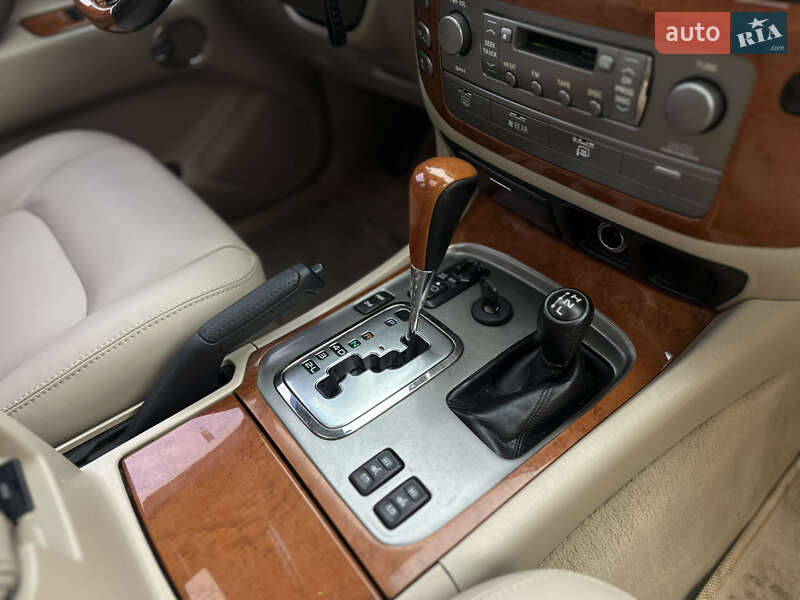 Внедорожник / Кроссовер Lexus LX 2004 в Ивано-Франковске