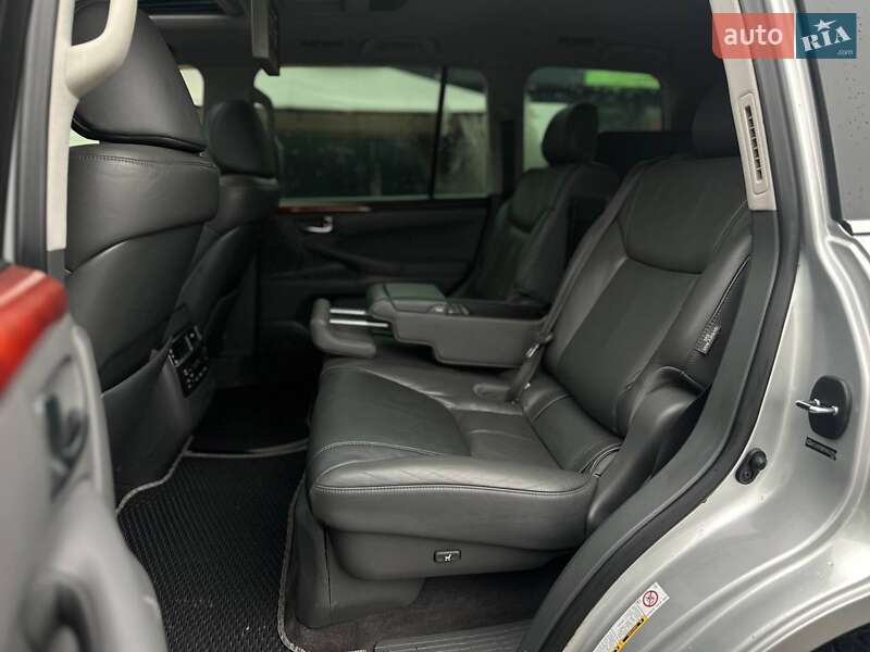 Позашляховик / Кросовер Lexus LX 2008 в Києві фото 18 Позашляховик / Кросовер Lexus LX 2008 в Києві