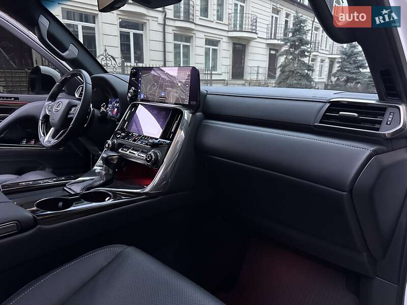 Внедорожник / Кроссовер Lexus LX 2022 в Киеве фото 67 Внедорожник / Кроссовер Lexus LX 2022 в Киеве