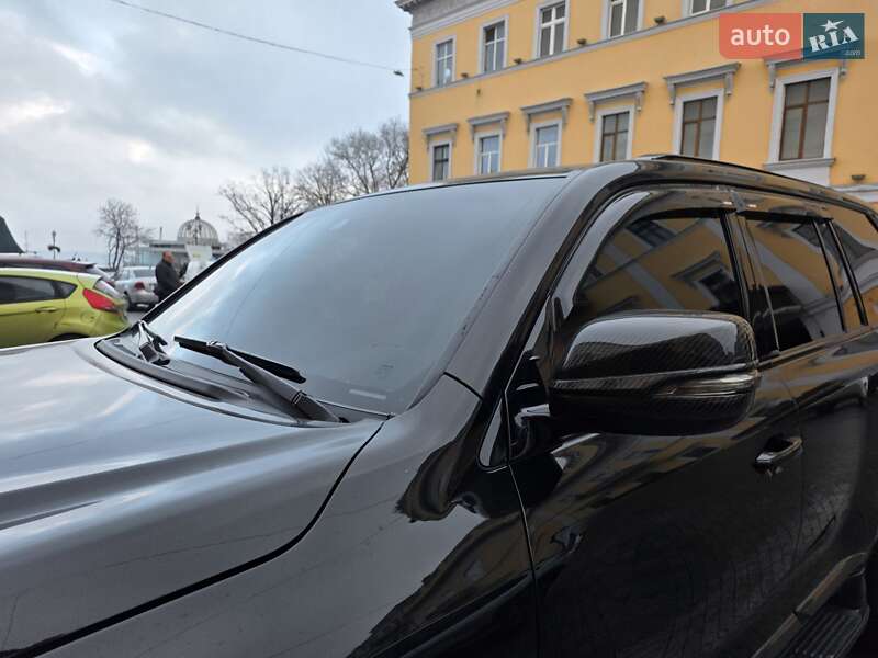 Внедорожник / Кроссовер Lexus LX 2015 в Одессе