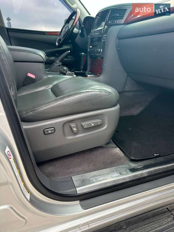 Внедорожник / Кроссовер Lexus LX 2008 в Черновцах фото 10 Внедорожник / Кроссовер Lexus LX 2008 в Черновцах