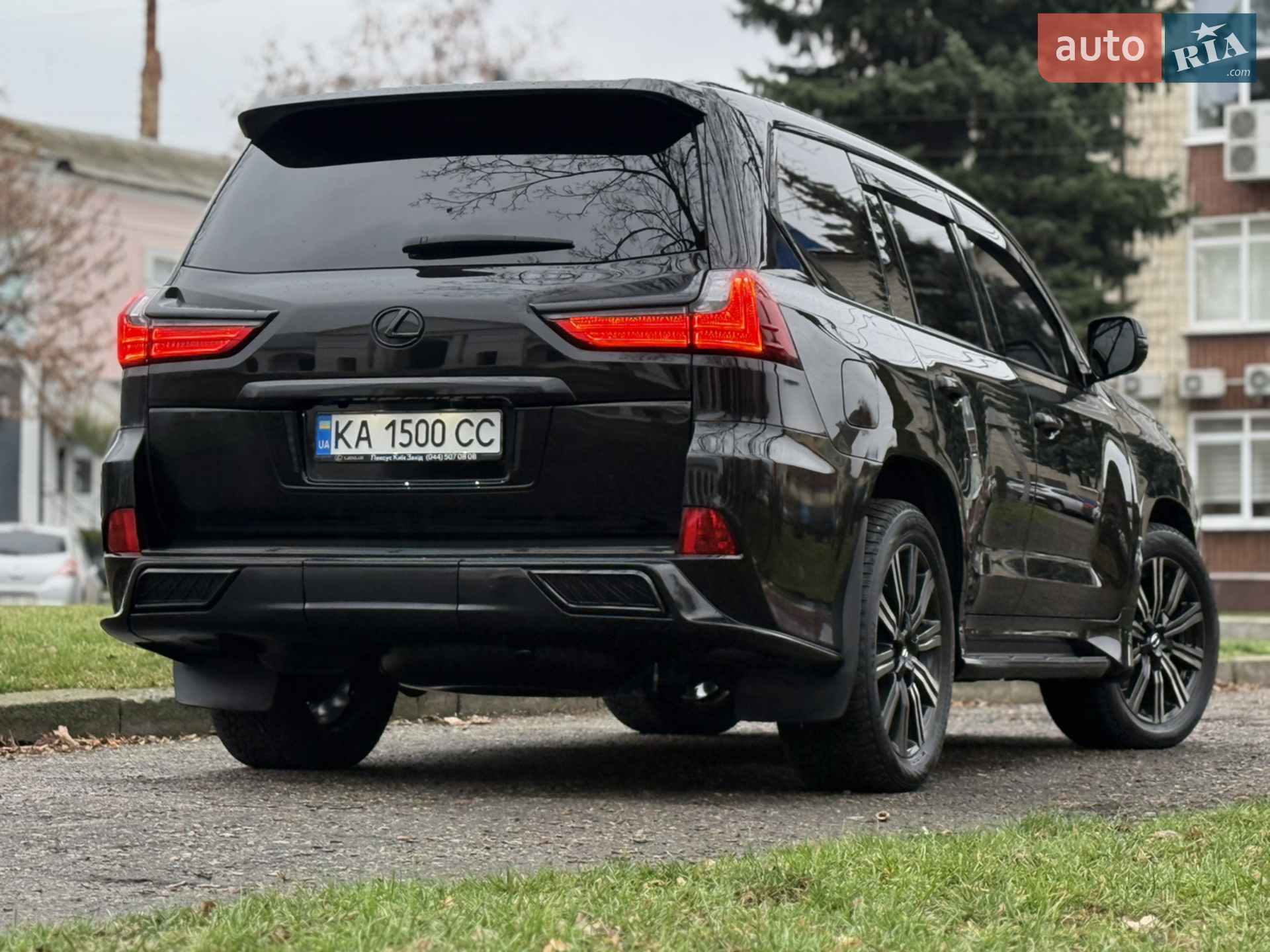 2016 Lexus LX - мініатюра 16