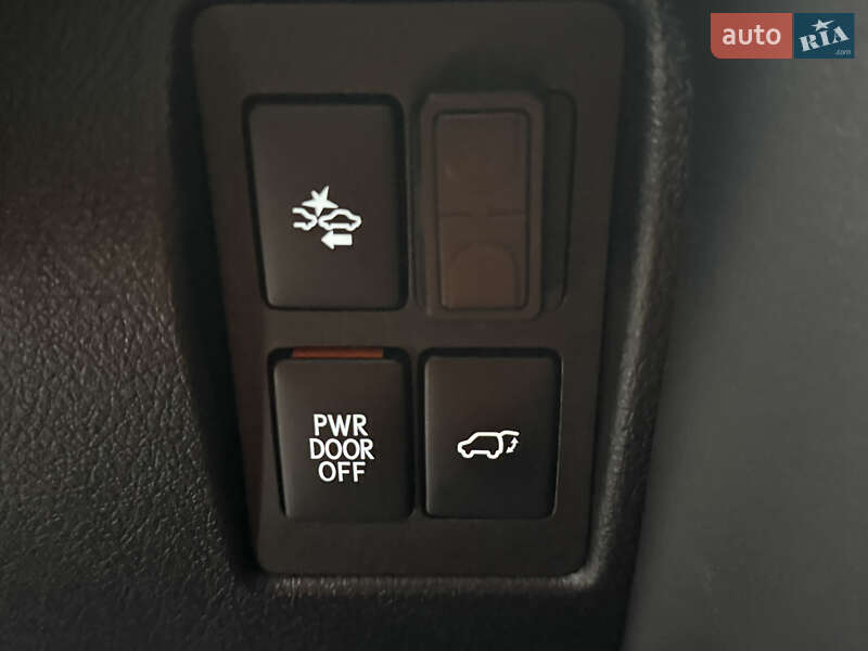 Внедорожник / Кроссовер Lexus LX 2016 в Белой Церкви фото 28 Внедорожник / Кроссовер Lexus LX 2016 в Белой Церкви