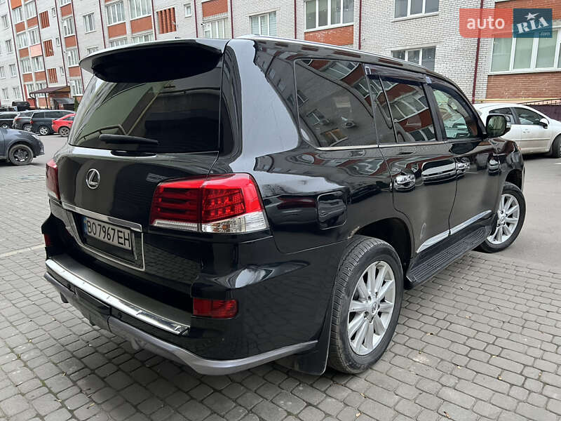 Внедорожник / Кроссовер Lexus LX 2010 в Тернополе