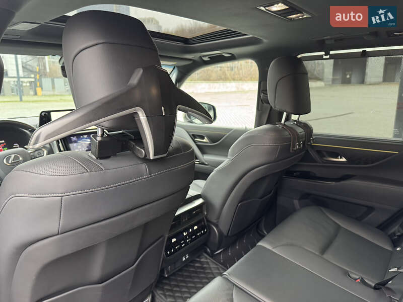 Внедорожник / Кроссовер Lexus LX 2022 в Киеве