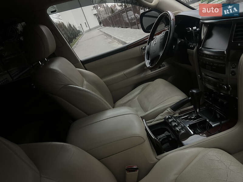 Внедорожник / Кроссовер Lexus LX 2008 в Киеве фото 3 Внедорожник / Кроссовер Lexus LX 2008 в Киеве