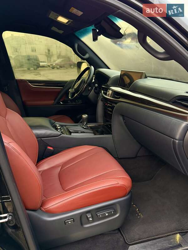 Внедорожник / Кроссовер Lexus LX 2019 в Львове фото 18 Внедорожник / Кроссовер Lexus LX 2019 в Львове