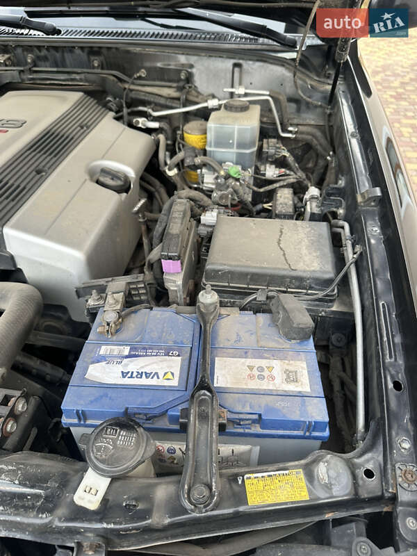 Внедорожник / Кроссовер Lexus LX 2006 в Новомиргороде