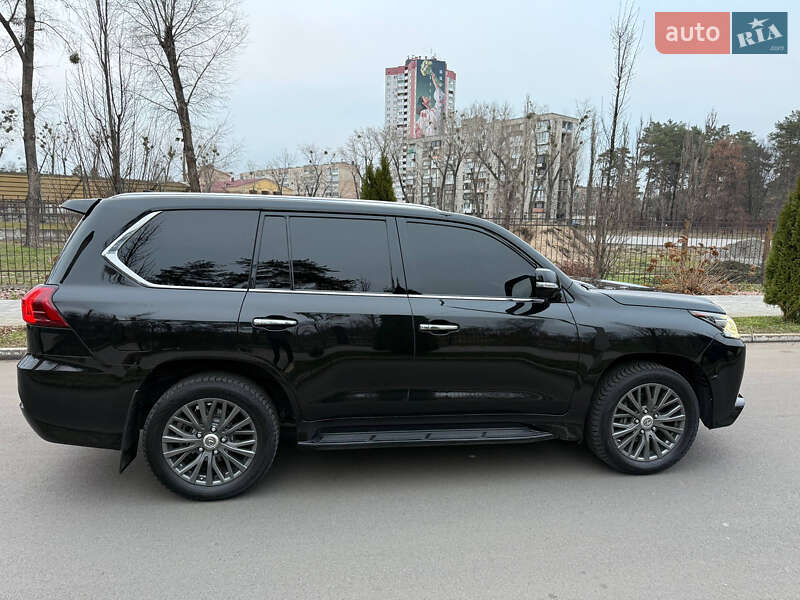 Внедорожник / Кроссовер Lexus LX 2017 в Киеве фото 11 Внедорожник / Кроссовер Lexus LX 2017 в Киеве