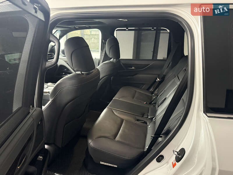 Внедорожник / Кроссовер Lexus LX 2022 в Киеве