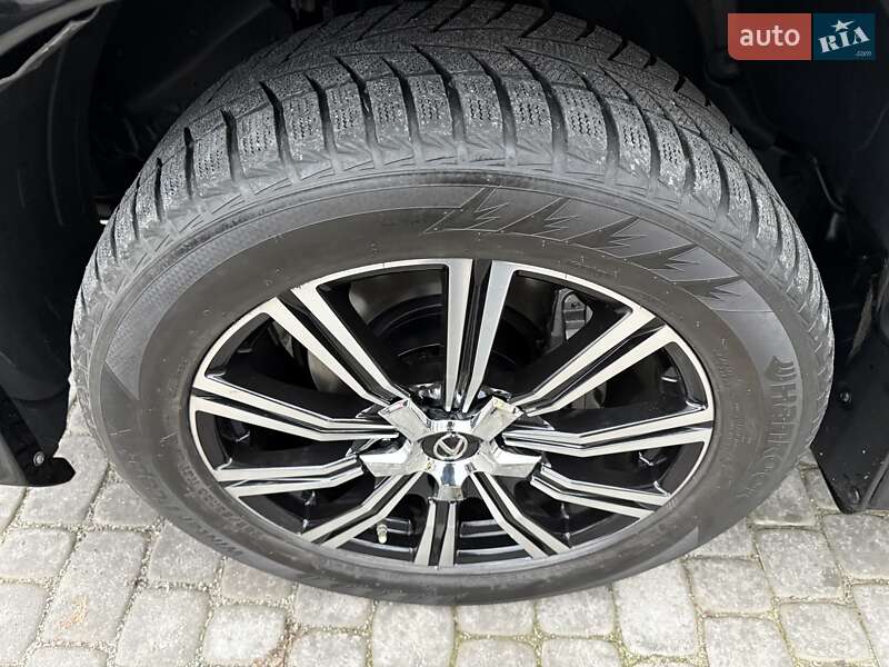 Внедорожник / Кроссовер Lexus LX 2019 в Виннице