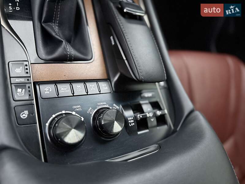 Внедорожник / Кроссовер Lexus LX 2019 в Виннице