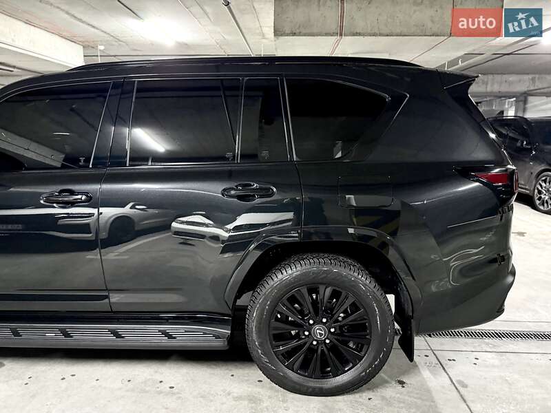 Внедорожник / Кроссовер Lexus LX 2023 в Днепре фото 6 Внедорожник / Кроссовер Lexus LX 2023 в Днепре