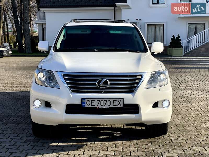 Внедорожник / Кроссовер Lexus LX 2008 в Черновцах