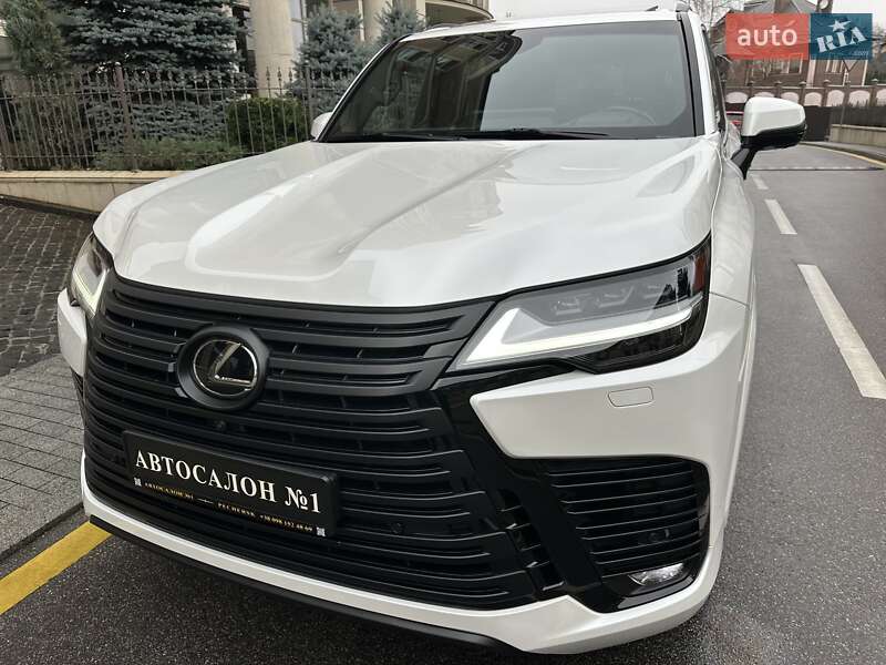 Внедорожник / Кроссовер Lexus LX 2022 в Киеве