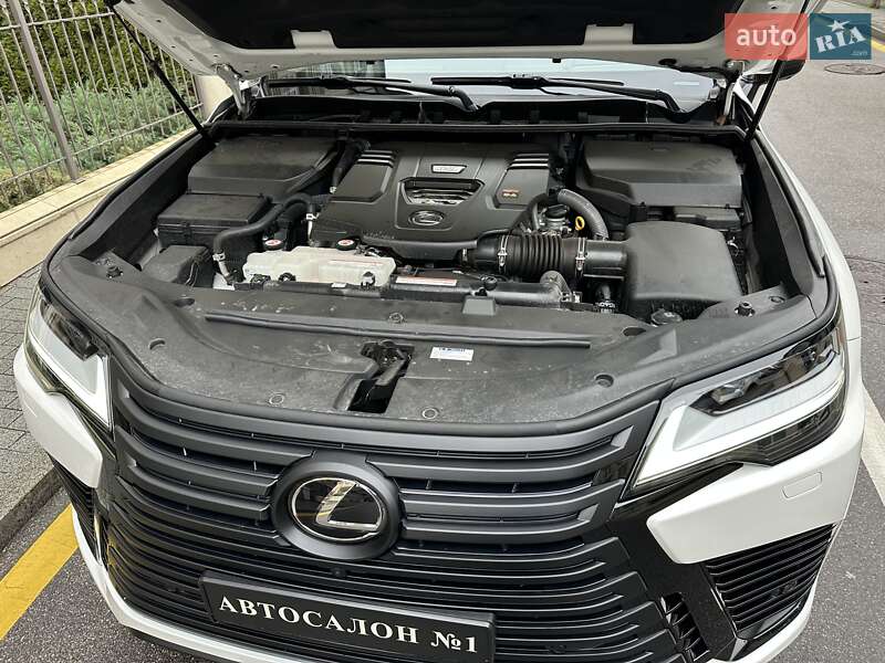 Внедорожник / Кроссовер Lexus LX 2022 в Киеве