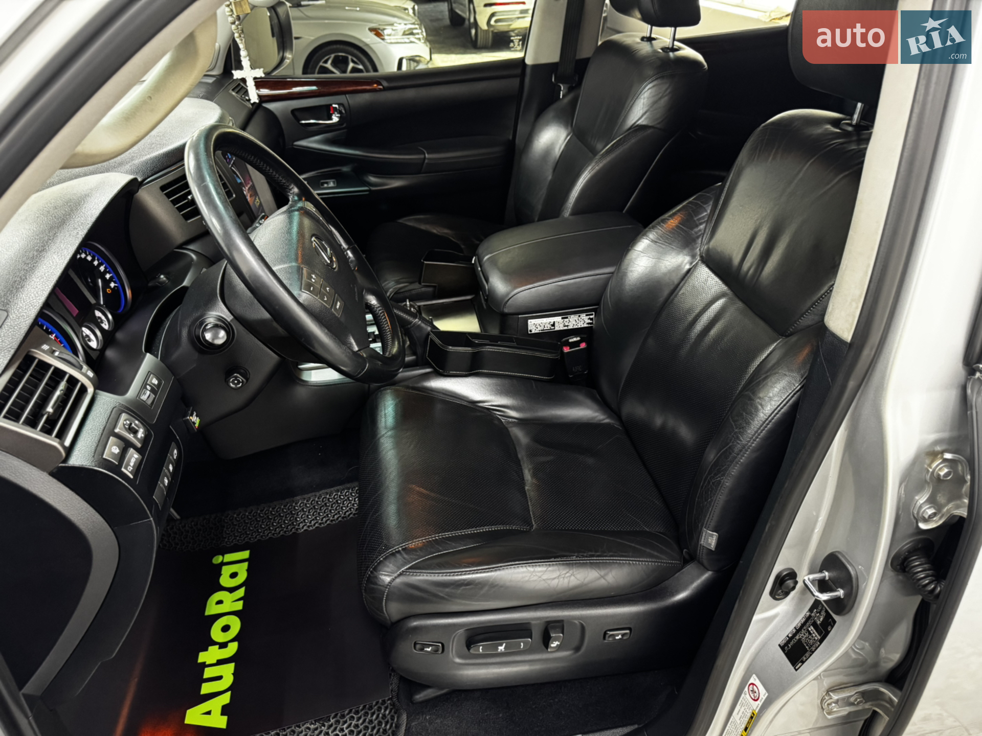 2010 Lexus LX - мініатюра 11
