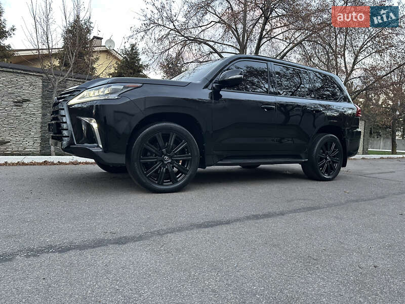 Внедорожник / Кроссовер Lexus LX 2018 в Днепре фото 7 Внедорожник / Кроссовер Lexus LX 2018 в Днепре