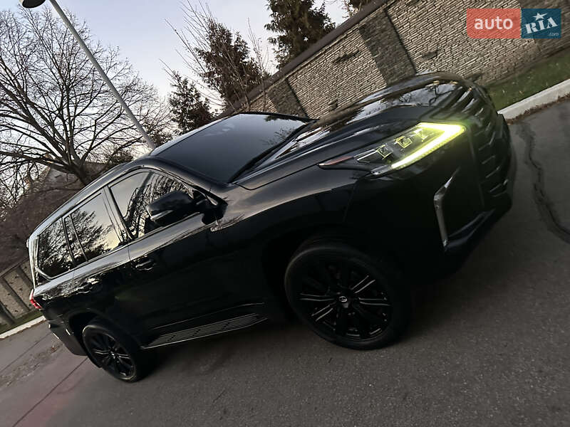 Внедорожник / Кроссовер Lexus LX 2018 в Днепре фото 96 Внедорожник / Кроссовер Lexus LX 2018 в Днепре