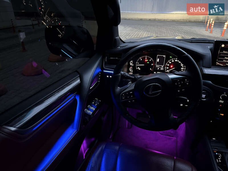 Внедорожник / Кроссовер Lexus LX 2017 в Киеве фото 41 Внедорожник / Кроссовер Lexus LX 2017 в Киеве