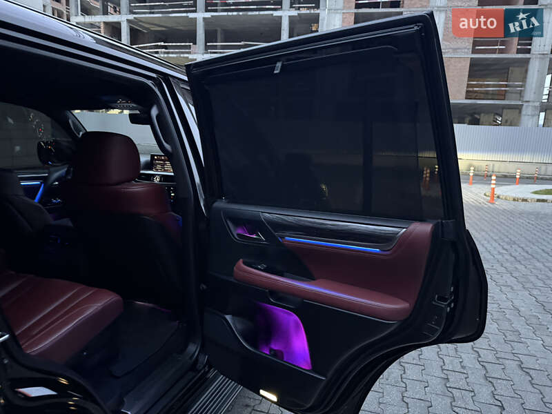 Внедорожник / Кроссовер Lexus LX 2017 в Киеве фото 47 Внедорожник / Кроссовер Lexus LX 2017 в Киеве