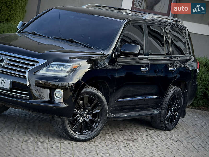 Внедорожник / Кроссовер Lexus LX 2008 в Стрые