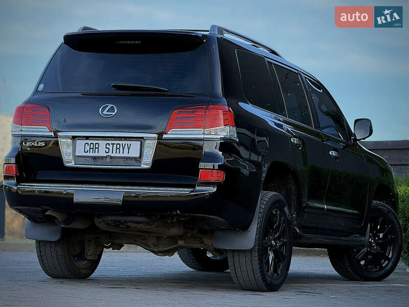 Внедорожник / Кроссовер Lexus LX 2008 в Стрые