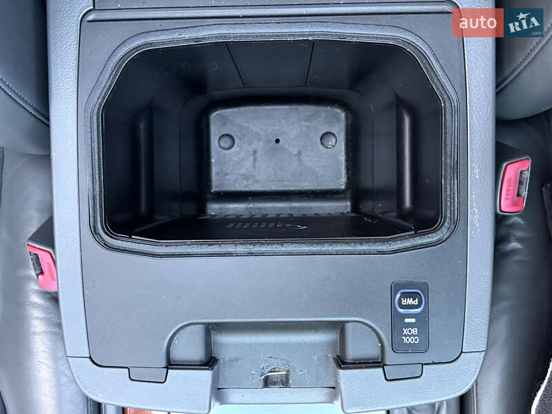 Внедорожник / Кроссовер Lexus LX 2008 в Стрые