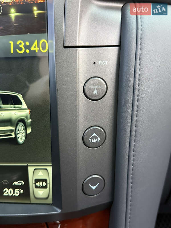 Внедорожник / Кроссовер Lexus LX 2008 в Стрые