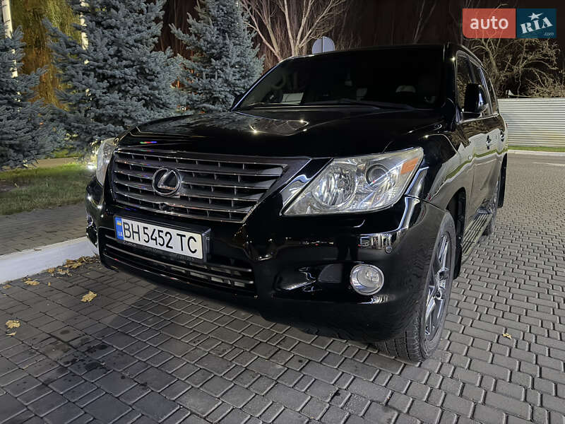 Внедорожник / Кроссовер Lexus LX 2008 в Одессе