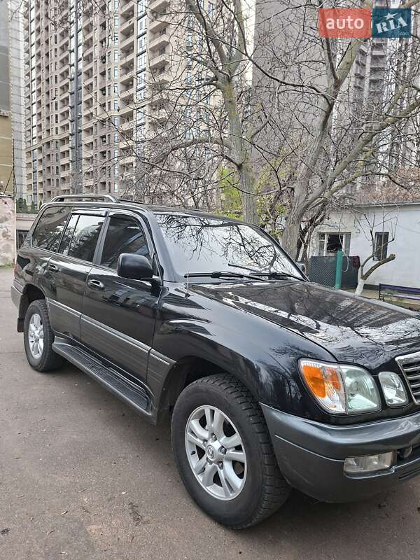 Внедорожник / Кроссовер Lexus LX 2005 в Одессе фото 2 Внедорожник / Кроссовер Lexus LX 2005 в Одессе