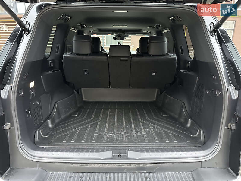 Внедорожник / Кроссовер Lexus LX 2023 в Киеве фото 25 Внедорожник / Кроссовер Lexus LX 2023 в Киеве