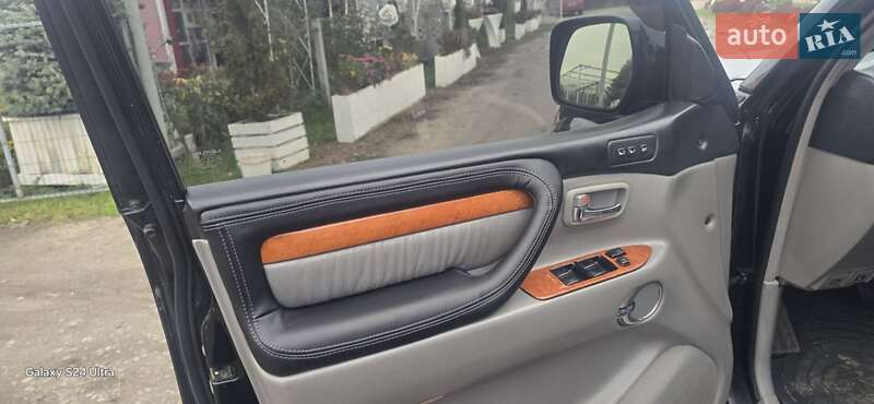 Внедорожник / Кроссовер Lexus LX 2005 в Белой Церкви фото 2 Внедорожник / Кроссовер Lexus LX 2005 в Белой Церкви