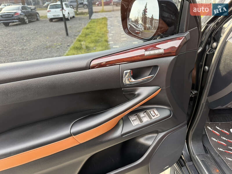 Внедорожник / Кроссовер Lexus LX 2011 в Ужгороде фото 29 Внедорожник / Кроссовер Lexus LX 2011 в Ужгороде