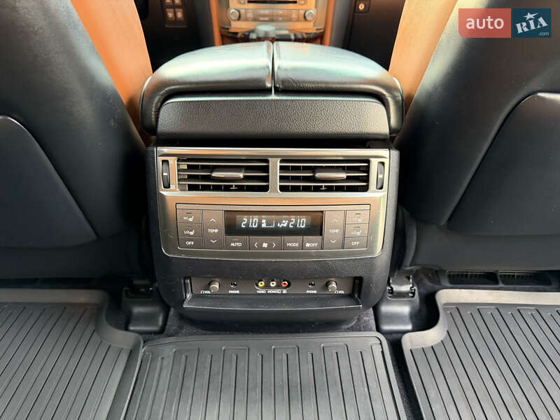 Внедорожник / Кроссовер Lexus LX 2011 в Ужгороде фото 43 Внедорожник / Кроссовер Lexus LX 2011 в Ужгороде