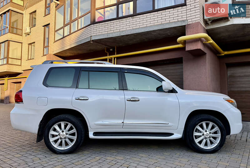 Внедорожник / Кроссовер Lexus LX 2008 в Виннице