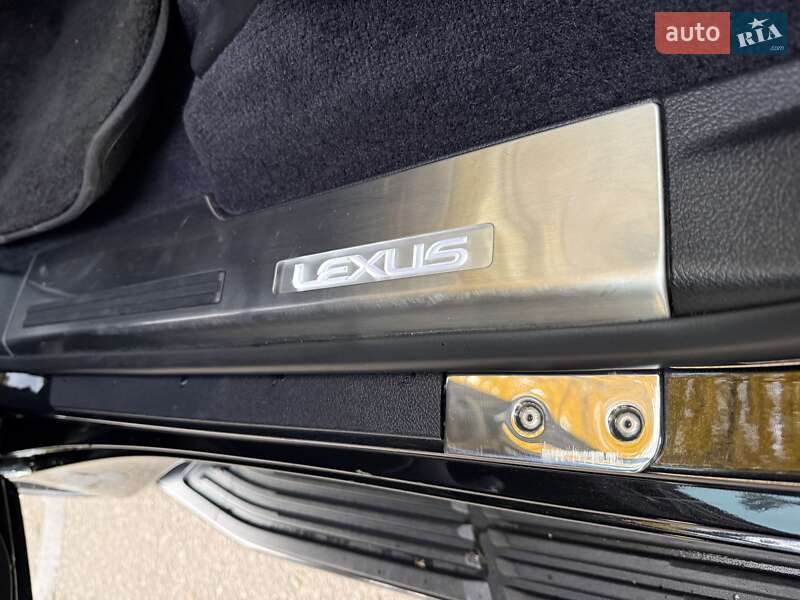 Внедорожник / Кроссовер Lexus LX 2017 в Киеве фото 31 Внедорожник / Кроссовер Lexus LX 2017 в Киеве