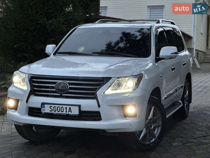 Внедорожник / Кроссовер Lexus LX 2008 в Тернополе