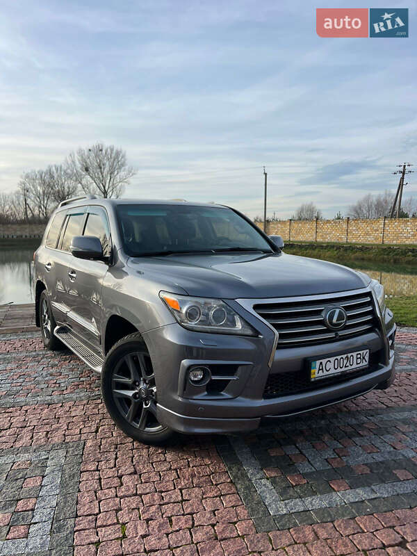 Внедорожник / Кроссовер Lexus LX 2014 в Нововолынске фото 5 Внедорожник / Кроссовер Lexus LX 2014 в Нововолынске