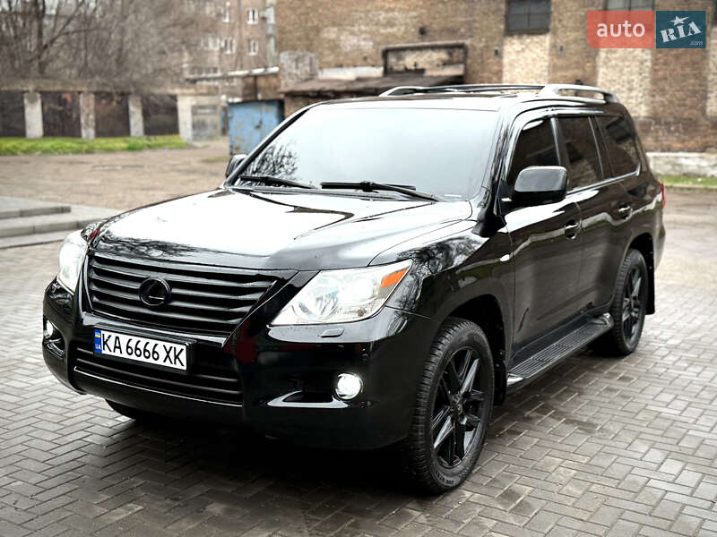 Внедорожник / Кроссовер Lexus LX 2008 в Запорожье