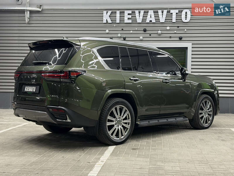 Внедорожник / Кроссовер Lexus LX 2023 в Киеве