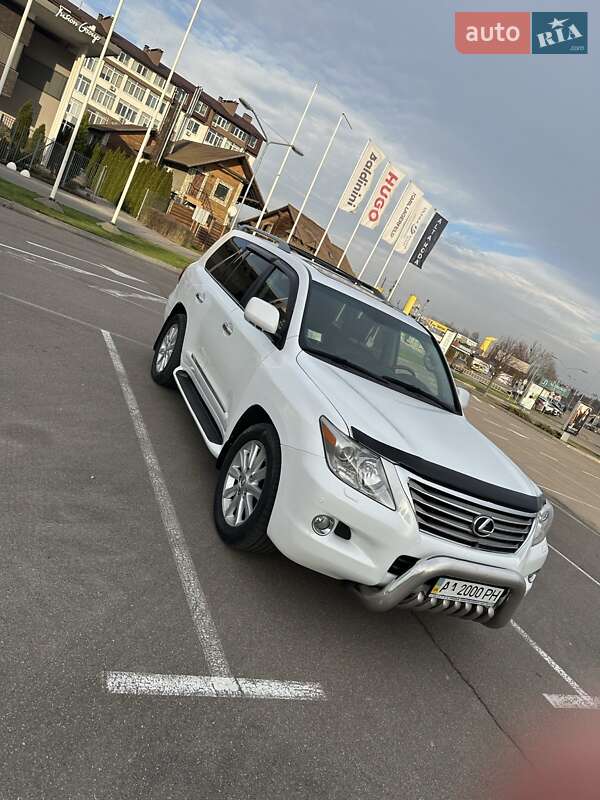 Внедорожник / Кроссовер Lexus LX 2008 в Киеве