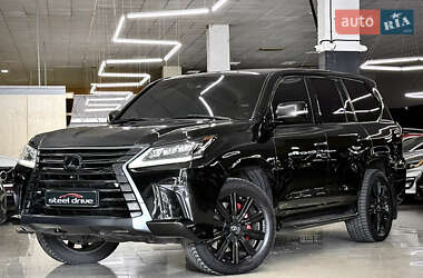 Позашляховик / Кросовер Lexus LX 2017 в Миколаєві