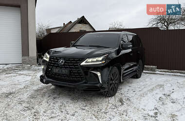 Позашляховик / Кросовер Lexus LX 2016 в Умані